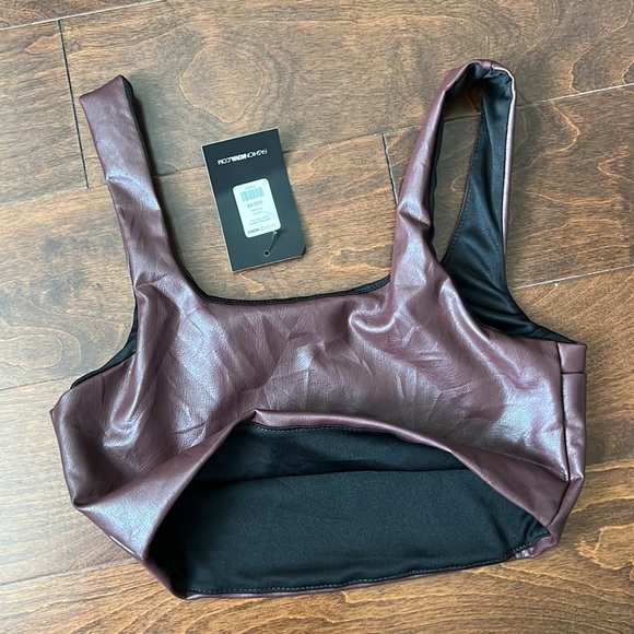 FASION Top - Picture 4 of 4